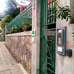 Via Delle 5 Terre 4*