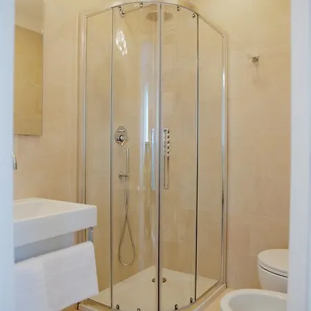 招待所 Via Delle 5 Terre 斯培西亚