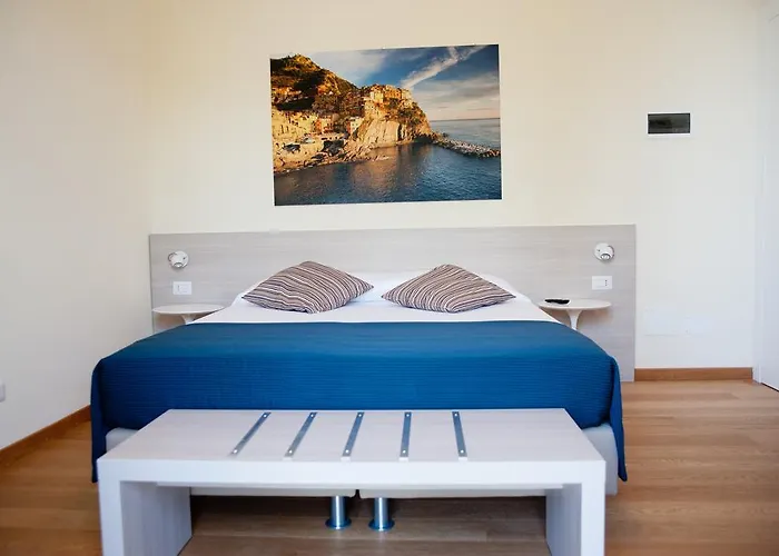 بيت ضيافة Via Delle 5 Terre 4*