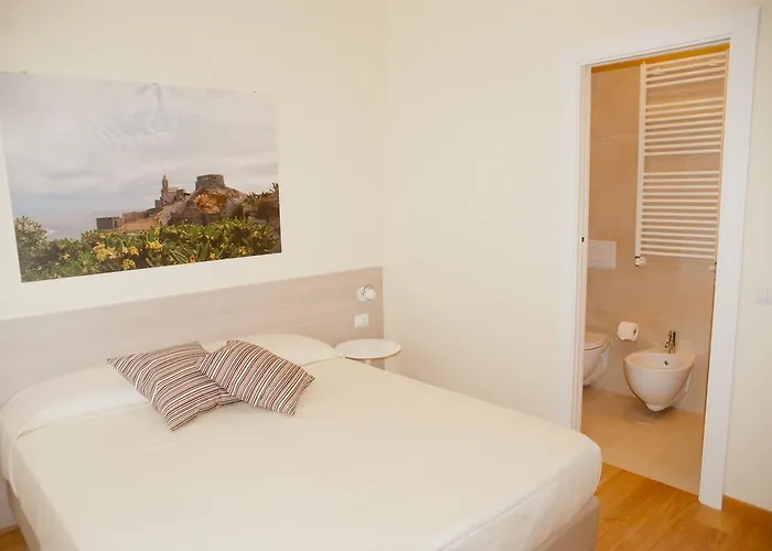 Via Delle 5 Terre 4*