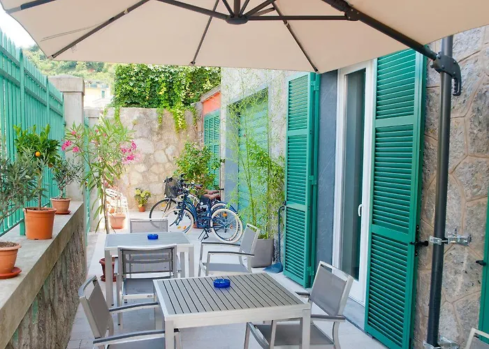 بيت ضيافة Via Delle 5 Terre 4*